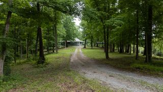 3250 Luther Ragan Rd, Palmyra, TN 37142
