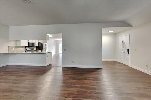 9103 Wallingham Court, Spring, TX 77379
