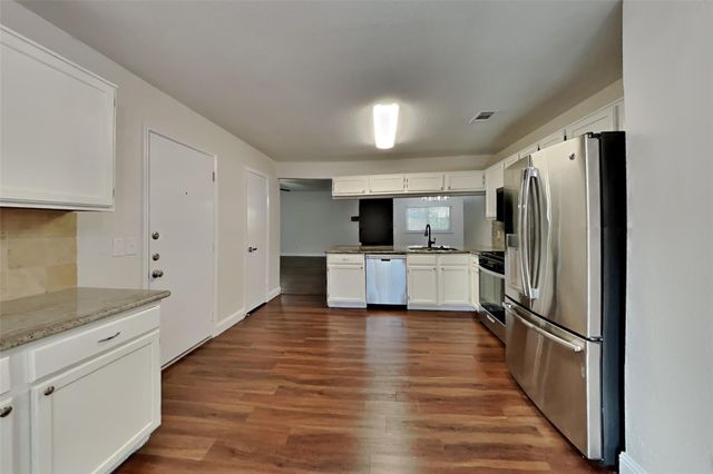 9103 Wallingham Court, Spring, TX 77379