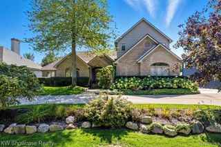 1539 Wandrei Court, Commerce Twp, MI 48382