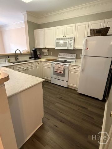 1313 Whitemarsh Way, Savannah, GA 31410