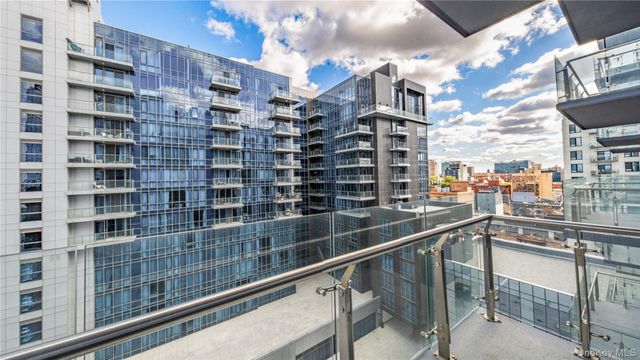 3371 Prince Street 11A, Flushing, NY 11354