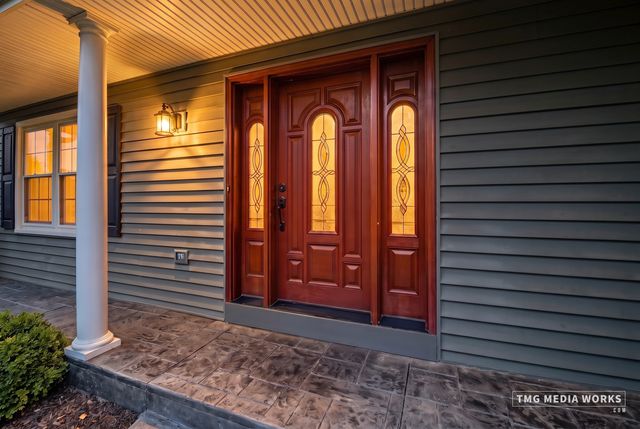 2820 Springdale Circle, Naperville, IL 60564