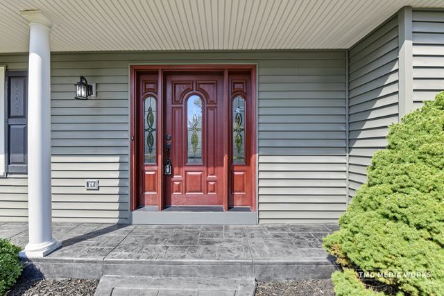 2820 Springdale Circle, Naperville, IL 60564