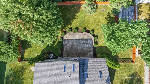 2820 Springdale Circle, Naperville, IL 60564
