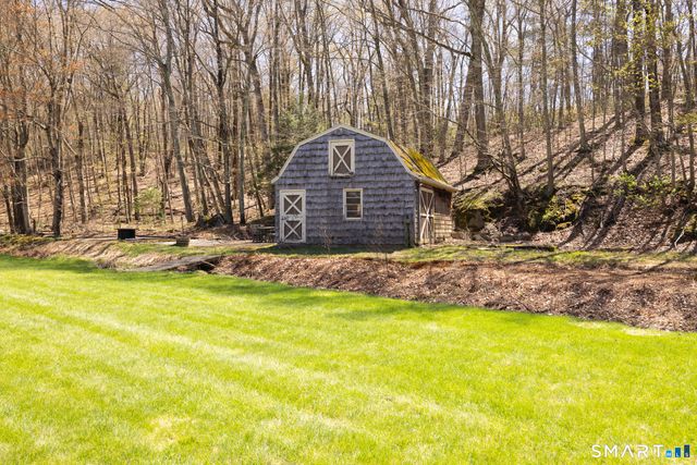 402 Ash Swamp Road, Glastonbury, CT 06033