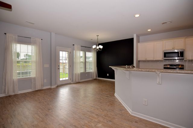 788 Redbud Lane, Summerville, SC 29483