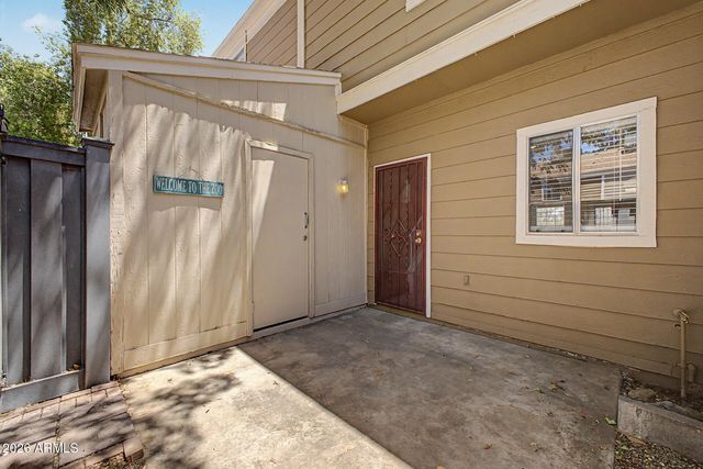 3406 W JULIE Drive 3, Phoenix, AZ 85027