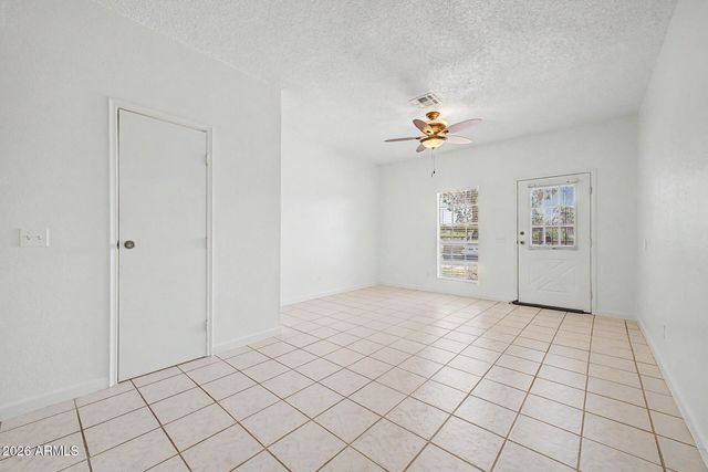 3406 W JULIE Drive 3, Phoenix, AZ 85027