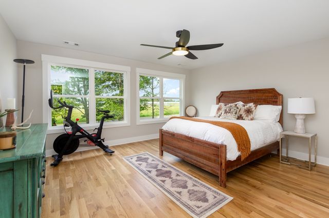 4345 S Garrett Rd, Springfield, TN 37172