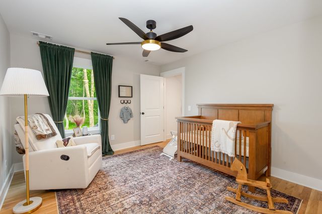 4345 S Garrett Rd, Springfield, TN 37172