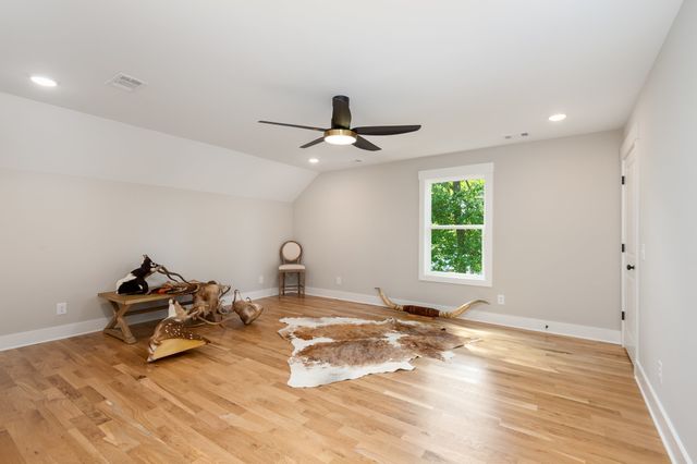 4345 S Garrett Rd, Springfield, TN 37172