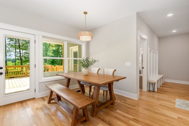 4345 S Garrett Rd, Springfield, TN 37172