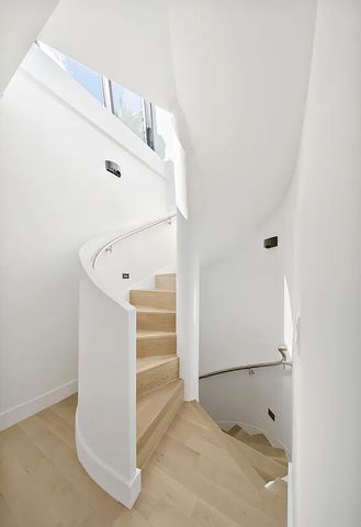 256 N 9TH Street PH1, New York City, NY 11211