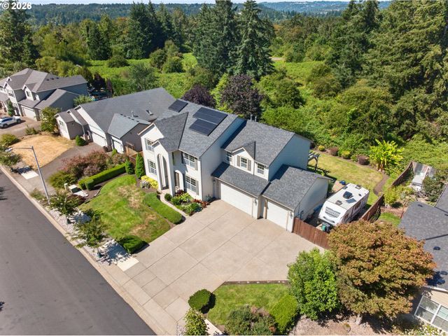 16431 WILLAMETTE VALLEY Dr, Oregon City, OR 97045