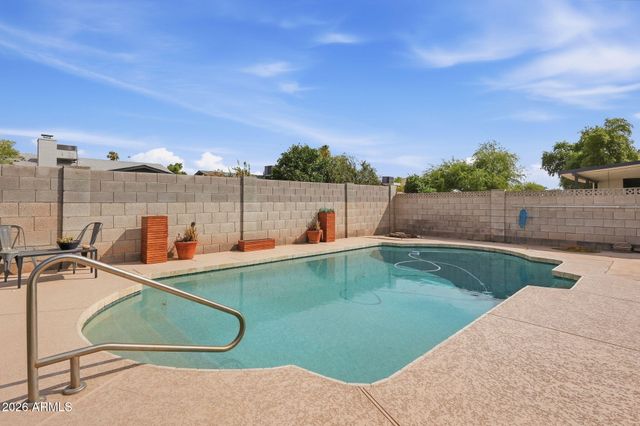 2138 E YALE Drive, Tempe, AZ 85283