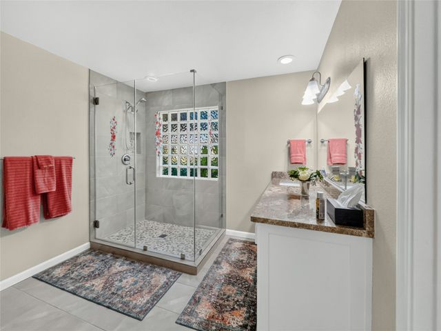 617 N Avenue D, Springtown, TX 76082