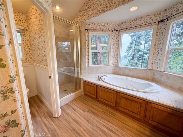 295 Fairway, Lake Arrowhead, CA 92352