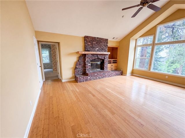 295 Fairway, Lake Arrowhead, CA 92352