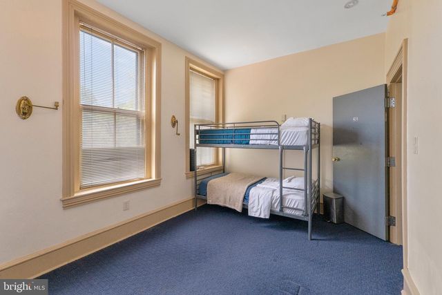 1010 PENNSYLVANIA AVE SE, Washington, DC 20003