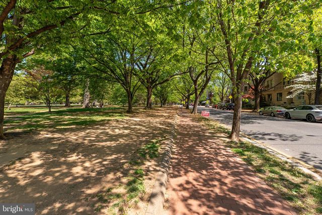 1010 PENNSYLVANIA AVE SE, Washington, DC 20003