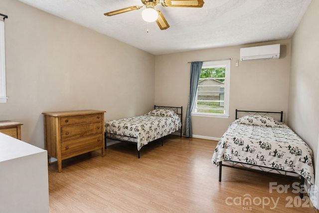 2998 Chestnut Road, Lincolnton, NC 28092