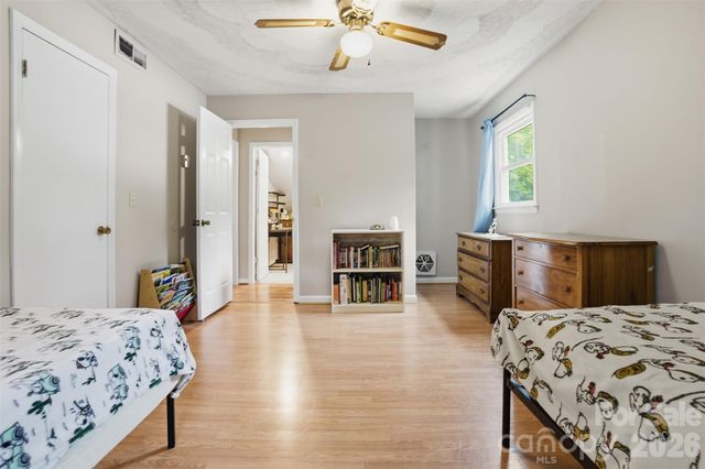 2998 Chestnut Road, Lincolnton, NC 28092