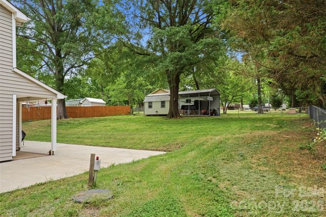 2998 Chestnut Road, Lincolnton, NC 28092