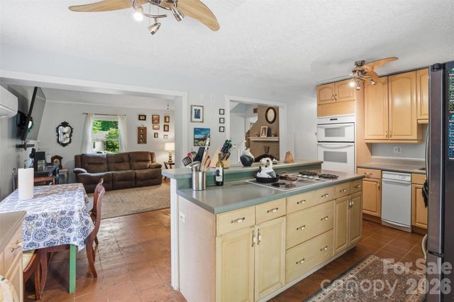 2998 Chestnut Road, Lincolnton, NC 28092