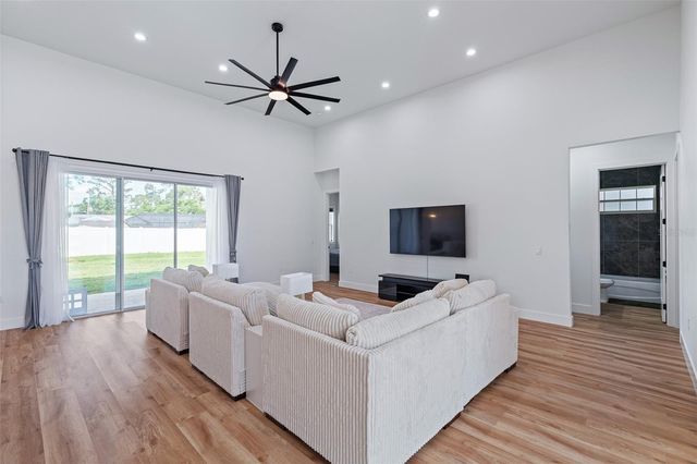 7 FORTUNE LANE, Palm Coast, FL 32137