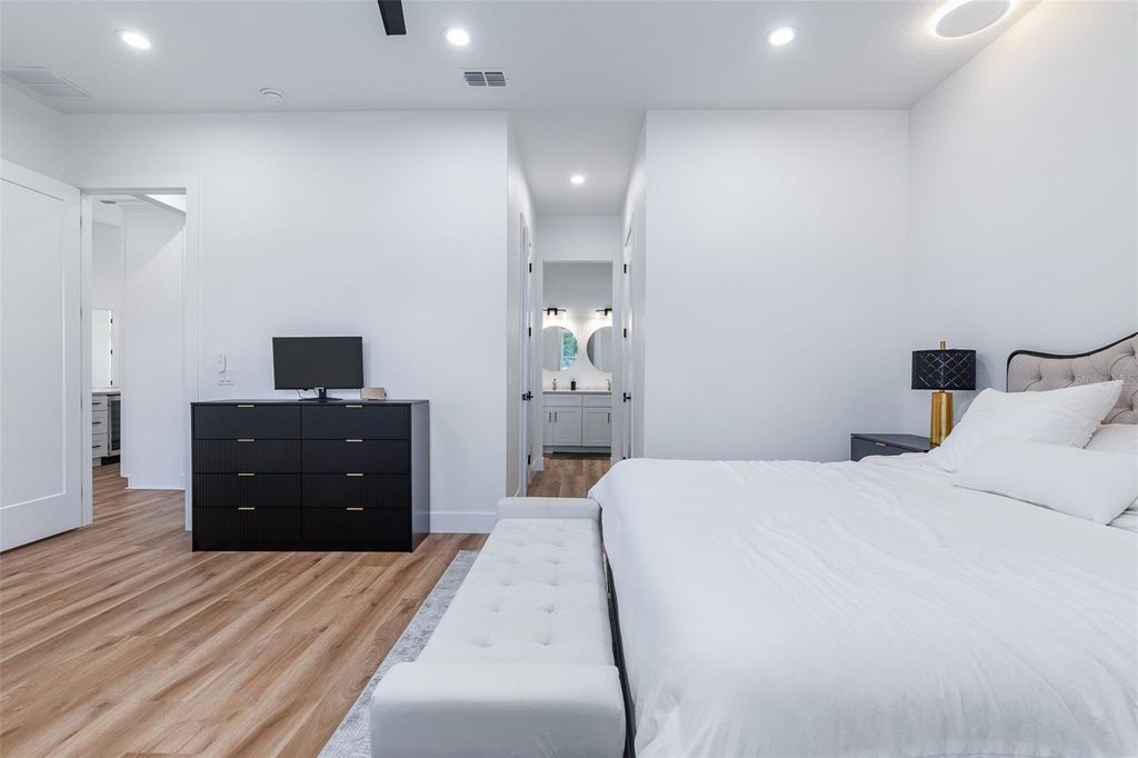 Image 23 of property listing at 7 FORTUNE LANE, Palm Coast, FL 32137