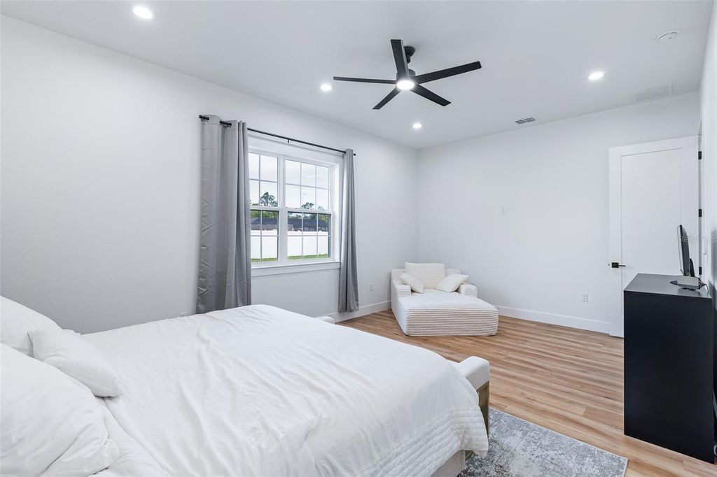 Image 31 of property listing at 7 FORTUNE LANE, Palm Coast, FL 32137