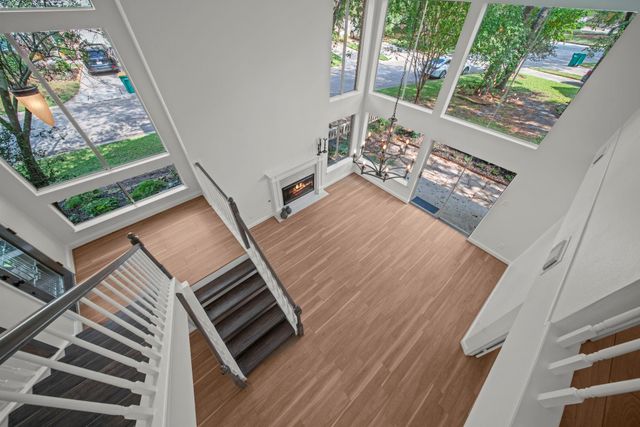 45 N Lakeridge Circle, The Woodlands, TX 77381