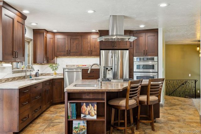 7845 Armadillo Trail, Evergreen, CO 80439