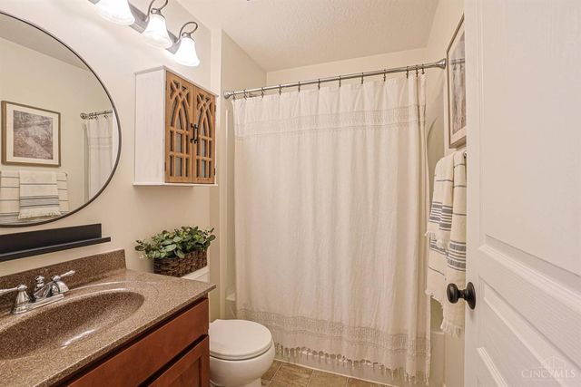 1205 Double Eagle Court, Lebanon, OH 45036