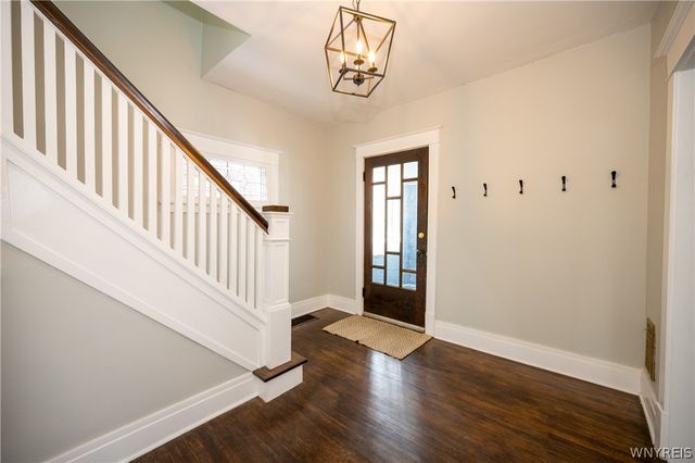 179 Columbus Avenue, Buffalo, NY 14220