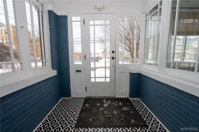 179 Columbus Avenue, Buffalo, NY 14220