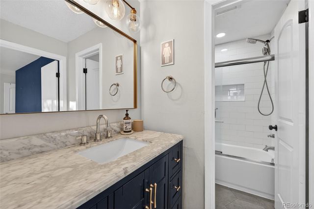 2304 S Troy Street, Aurora, CO 80014