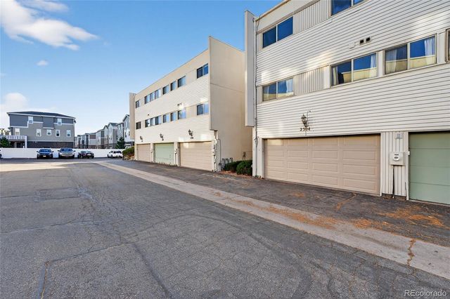 2304 S Troy Street, Aurora, CO 80014