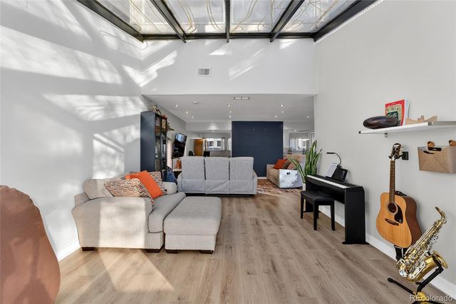 2304 S Troy Street, Aurora, CO 80014