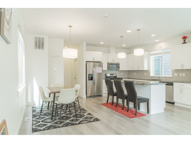 3029 Sw SHERMAN Pl, Beaverton, OR 97003