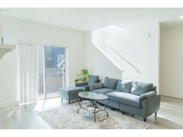 3029 Sw SHERMAN Pl, Beaverton, OR 97003