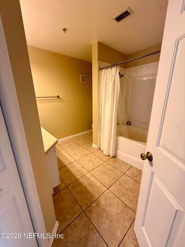 3591 KERNAN Boulevard S 217, Jacksonville, FL 32224