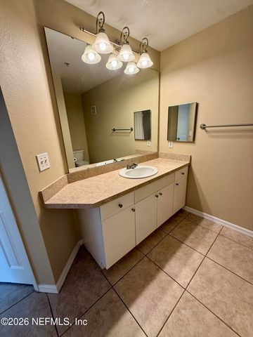 3591 KERNAN Boulevard S 217, Jacksonville, FL 32224