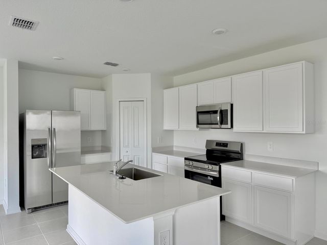 3627 HARDMAN DRIVE, Lake Wales, FL 33853