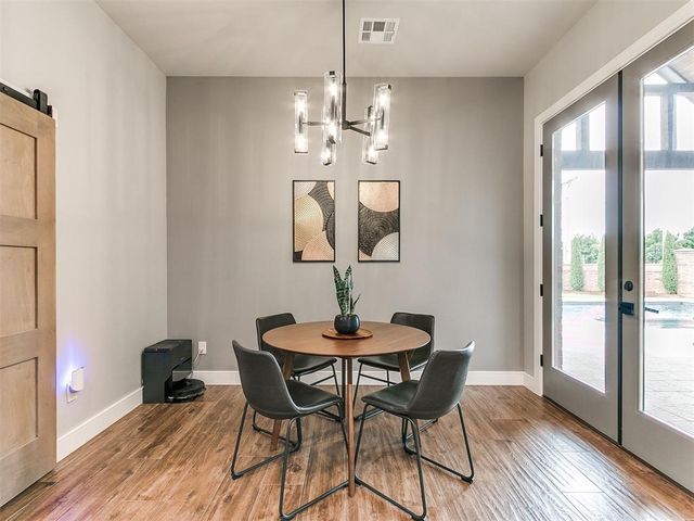 1200 Canteberry Drive, Yukon, OK 73099