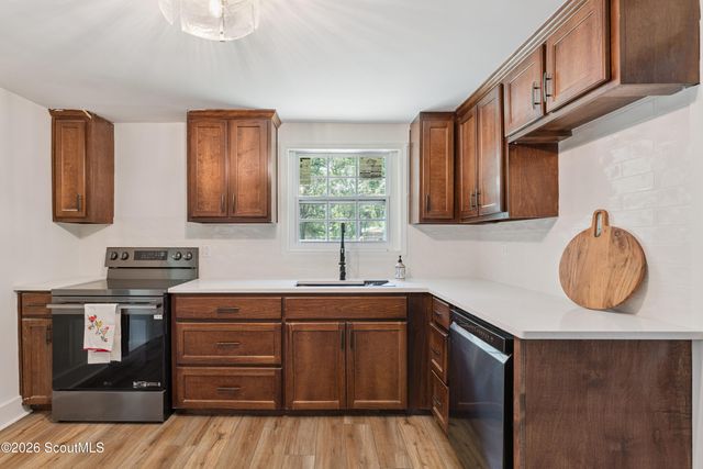 724 Fancy Bluff Road, Brunswick, GA 31523
