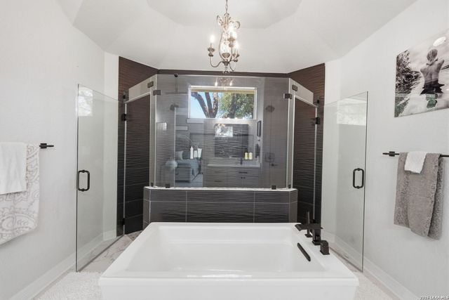 9015 TUSCAN HILLS DR, Garden Ridge, TX 78266