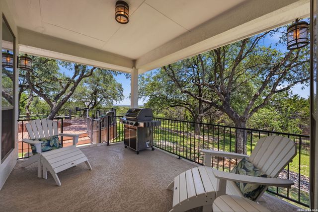9015 TUSCAN HILLS DR, Garden Ridge, TX 78266
