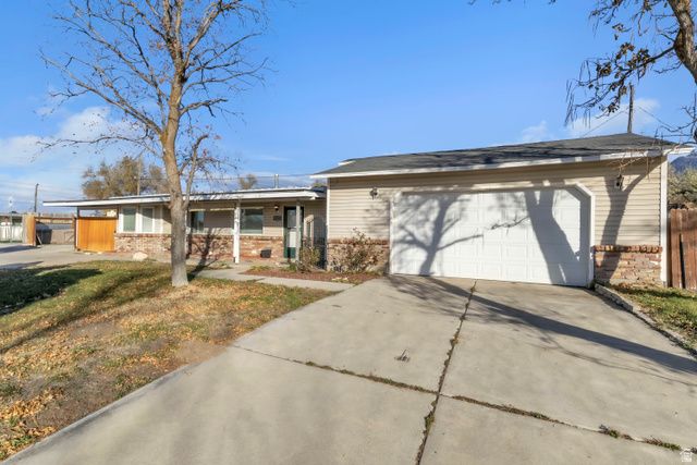 10109 S PEONY WAY, Sandy, UT 84094